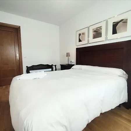 Апартаменты Check-in Casas La Casa De Conques Эристе