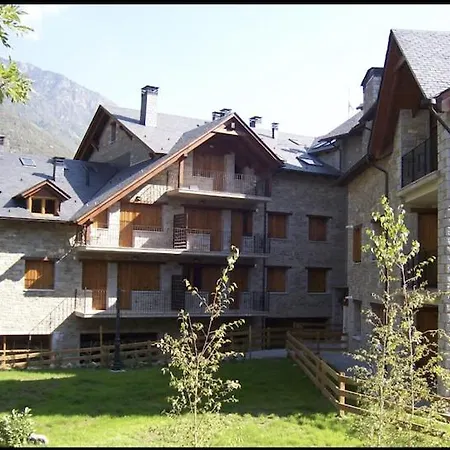 Апартаменты Check-in Casas La Casa De Conques *
